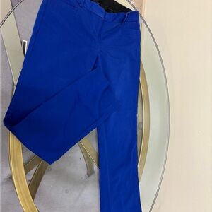 Women's Vibrant Blue Cropped Jeans